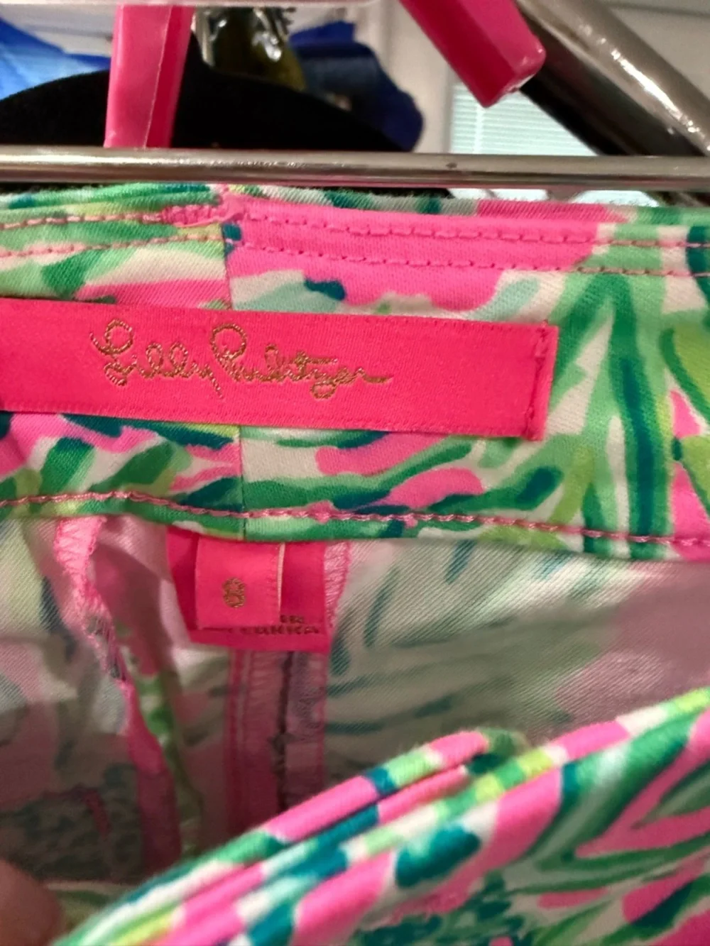 NWOT Lilly Pulitzer Neon Pink Tropical Leaf Print Pants - Picture 3 of 10